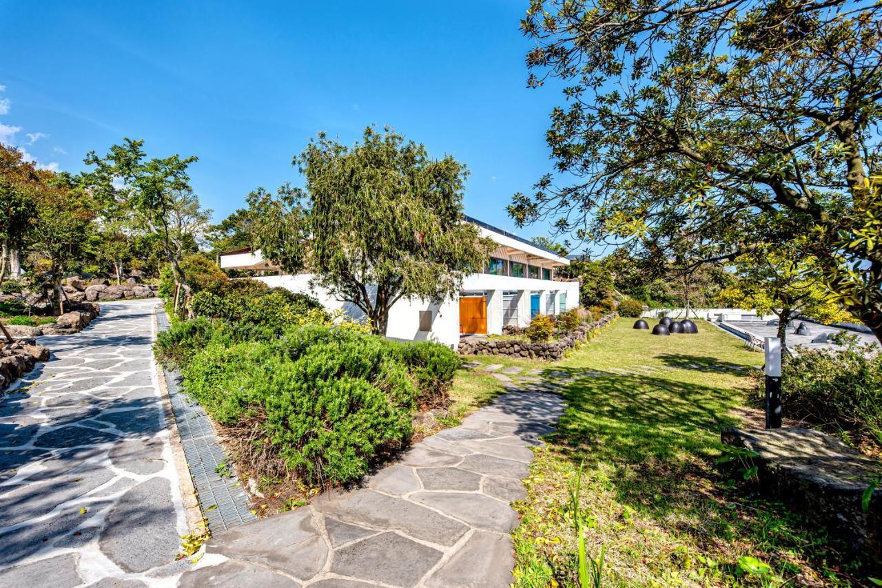 Jeju Bom Stay Seogwipo Exterior foto