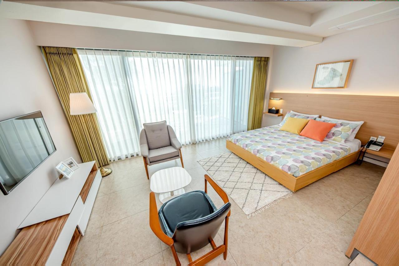 Jeju Bom Stay Seogwipo Exterior foto